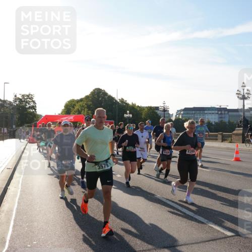 07.09.2025 - BARMER Alsterlauf Yannick Fuchs http://msf.ph/oto/8731830 07.09.2025 09:02:27 Laufen 2483, 3579, 2553, 2399, 5108, 3629, 4578 meine-sportfotos.de