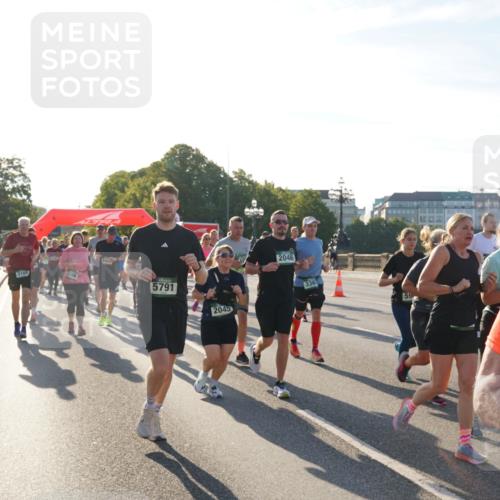 07.09.2025 - BARMER Alsterlauf Yannick Fuchs http://msf.ph/oto/8731876 07.09.2025 09:02:32 Laufen 3168, 3169, 5791, 2045, 2046, 336 meine-sportfotos.de
