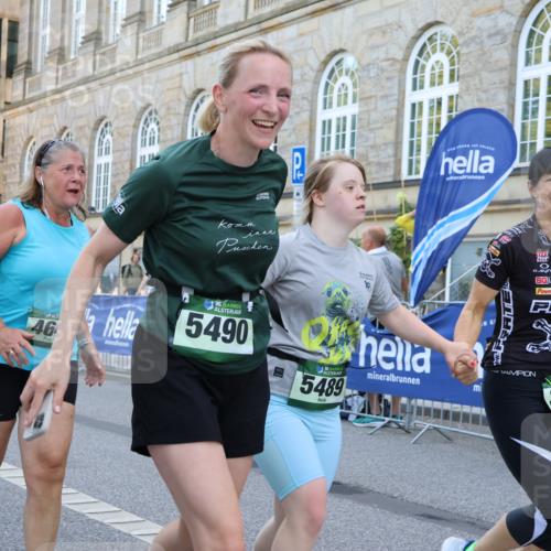 07.09.2025 - BARMER Alsterlauf Strokosch-Dieckow http://msf.ph/oto/8731896 07.09.2025 10:23:02 Ziel 3406, 3407, 3663, 3664, 3665, 4128, 4755, 4813, 4967, 5539 meine-sportfotos.de