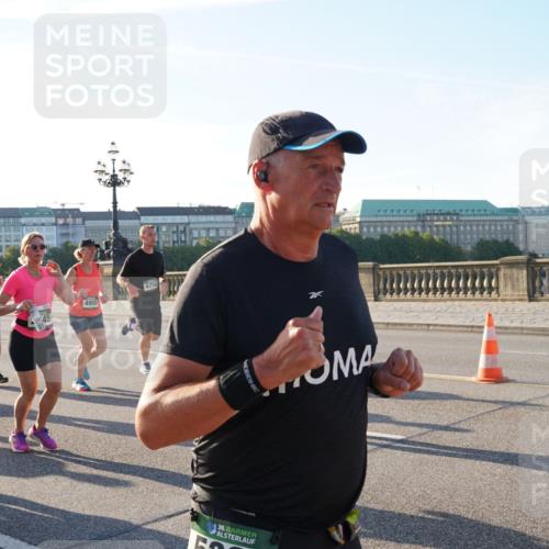 07.09.2025 - BARMER Alsterlauf Yannick Fuchs http://msf.ph/oto/8731907 07.09.2025 09:02:35 Laufen 2798, 2244, 3919, 4752, 4900, 45, 36, 375 meine-sportfotos.de