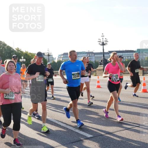 07.09.2025 - BARMER Alsterlauf Yannick Fuchs http://msf.ph/oto/8731910 07.09.2025 09:02:35 Laufen 2803, 3168, 3169, 838, 2244, 79019, 475, 3408, 2244, 2245, 900, 6127 meine-sportfotos.de