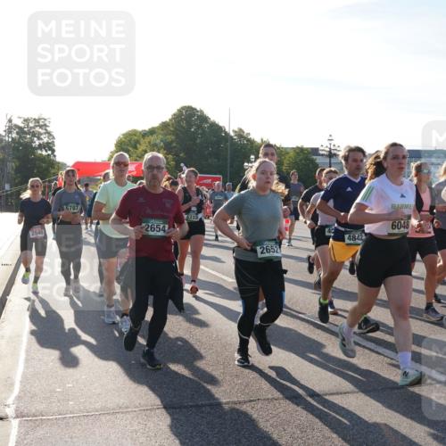 07.09.2025 - BARMER Alsterlauf Yannick Fuchs http://msf.ph/oto/8731918 07.09.2025 09:02:39 Laufen 2549, 5787, 2654, 4218, 4424, 803, 5961, 6048, 4, 4842, 2652, 2302 meine-sportfotos.de