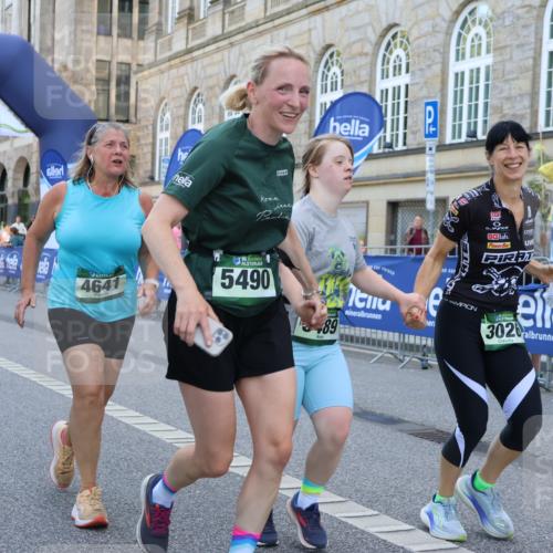 07.09.2025 - BARMER Alsterlauf Strokosch-Dieckow http://msf.ph/oto/8731925 07.09.2025 10:23:02 Ziel 3406, 3407, 3663, 3664, 3665, 4128, 4755, 4813, 4967, 5539 meine-sportfotos.de