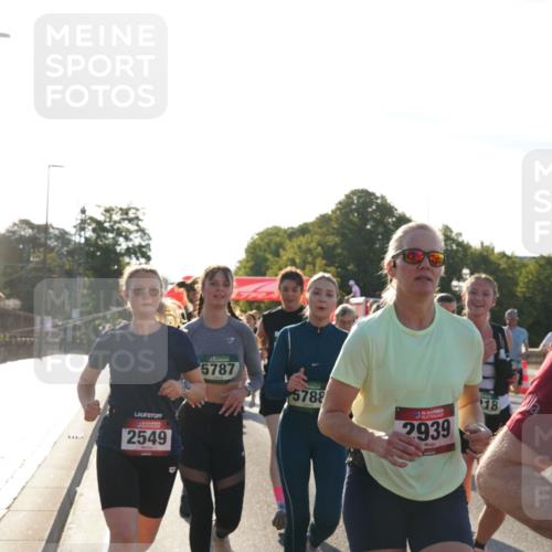 07.09.2025 - BARMER Alsterlauf Yannick Fuchs http://msf.ph/oto/8731932 07.09.2025 09:02:40 Laufen 2549, 5787, 5788, 36, 2939, 18 meine-sportfotos.de