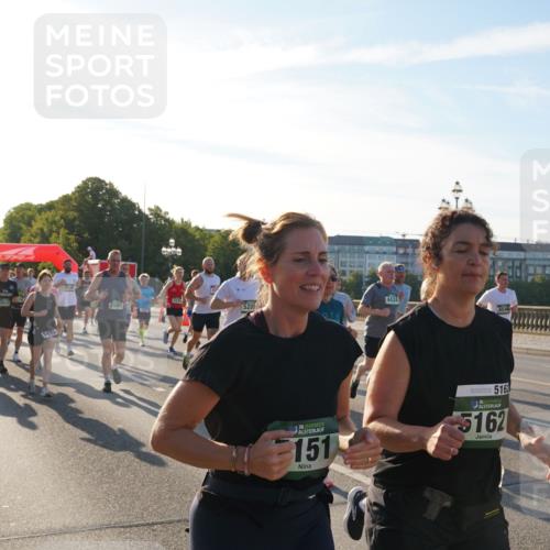 07.09.2025 - BARMER Alsterlauf Yannick Fuchs http://msf.ph/oto/8731944 07.09.2025 09:02:43 Laufen 3772, 5632, 5155, 2591, 520, 4424, 36, 151, 516, 5162 meine-sportfotos.de