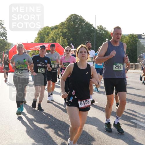 07.09.2025 - BARMER Alsterlauf Yannick Fuchs http://msf.ph/oto/8731949 07.09.2025 09:02:44 Laufen 68614, 8500, 3772, 5632, 10, 563, 5155, 46, 3927, 2591, 575, 6014, 5234 meine-sportfotos.de