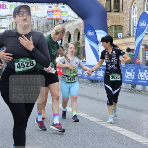 07.09.2025 - BARMER Alsterlauf Strokosch-Dieckow http://msf.ph/oto/8731964 07.09.2025 10:22:59 Ziel 3663, 3664, 3665, 4128, 4755, 4813, 4967, 5191, 5539, 5727 meine-sportfotos.de