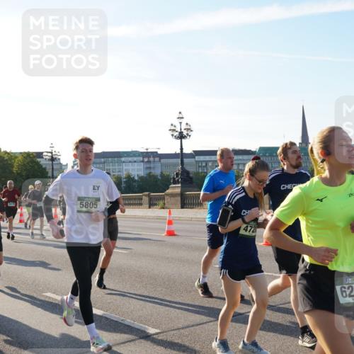 07.09.2025 - BARMER Alsterlauf Yannick Fuchs http://msf.ph/oto/8731986 07.09.2025 09:02:49 Laufen 4710, 2263, 8479, 5805, 472, 6206, 199 meine-sportfotos.de