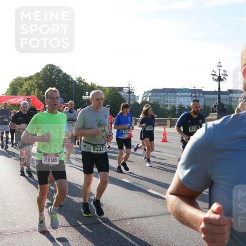 07.09.2025 - BARMER Alsterlauf Yannick Fuchs http://msf.ph/oto/8732056 07.09.2025 09:03:04 Laufen 4441, 3661, 8111, 3590, 2108, 5333, 5199, 6126, 5289 meine-sportfotos.de