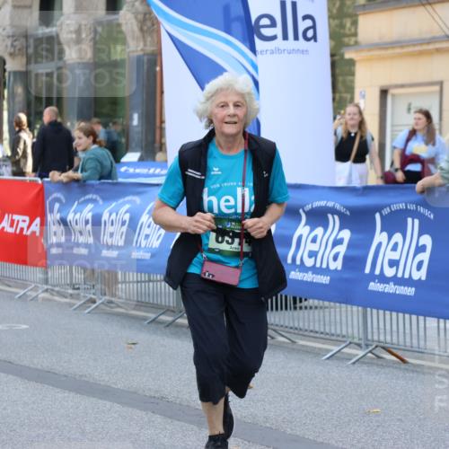 07.09.2025 - BARMER Alsterlauf Strokosch-Dieckow http://msf.ph/oto/8732059 07.09.2025 10:22:52 Ziel 3663, 3665, 4128, 4755, 5191, 5727 meine-sportfotos.de