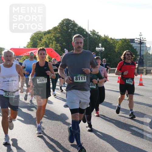 07.09.2025 - BARMER Alsterlauf Yannick Fuchs http://msf.ph/oto/8732088 07.09.2025 09:03:08 Laufen 201, 3661, 8111, 808, 5269, 3265, 5223 meine-sportfotos.de