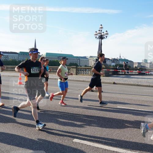07.09.2025 - BARMER Alsterlauf Yannick Fuchs http://msf.ph/oto/8732097 07.09.2025 09:03:09 Laufen 8111, 62, 5223, 25 meine-sportfotos.de