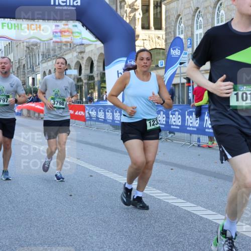 07.09.2025 - BARMER Alsterlauf Strokosch-Dieckow http://msf.ph/oto/8732106 07.09.2025 11:48:39 Ziel  meine-sportfotos.de