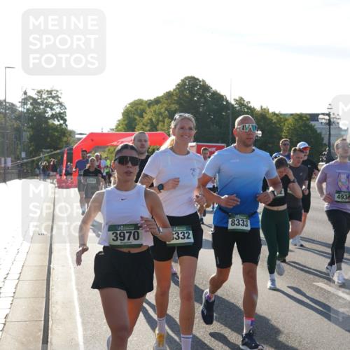 07.09.2025 - BARMER Alsterlauf Yannick Fuchs http://msf.ph/oto/8732109 07.09.2025 09:03:11 Laufen 5664, 3970, 332, 8333, 4934 meine-sportfotos.de