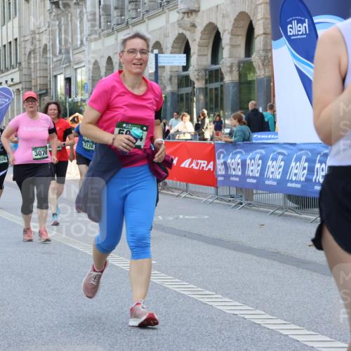 07.09.2025 - BARMER Alsterlauf Strokosch-Dieckow http://msf.ph/oto/8732145 07.09.2025 10:22:49 Ziel 3663, 3665, 5191, 5727 meine-sportfotos.de