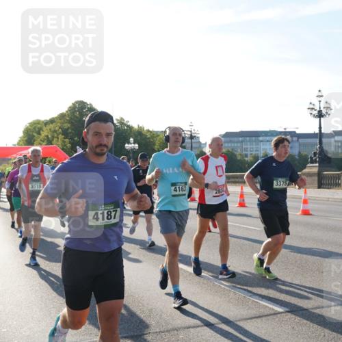 07.09.2025 - BARMER Alsterlauf Yannick Fuchs http://msf.ph/oto/8732146 07.09.2025 09:03:16 Laufen 3515, 4187, 4163, 3375, 2832, 6044 meine-sportfotos.de