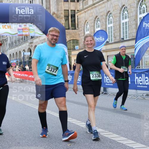 07.09.2025 - BARMER Alsterlauf Strokosch-Dieckow http://msf.ph/oto/8732159 07.09.2025 10:22:44 Ziel 2243, 2246, 5191, 5586, 5727 meine-sportfotos.de