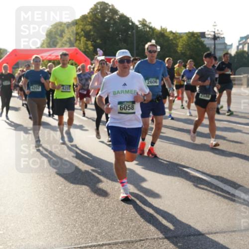 07.09.2025 - BARMER Alsterlauf Yannick Fuchs http://msf.ph/oto/8732178 07.09.2025 09:03:21 Laufen 4202, 6058, 2606, 2586, 4226 meine-sportfotos.de