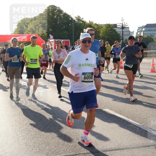 07.09.2025 - BARMER Alsterlauf Yannick Fuchs http://msf.ph/oto/8732183 07.09.2025 09:03:21 Laufen 3342, 4202, 4203, 2092, 6058, 6, 966, 3148, 5723 meine-sportfotos.de