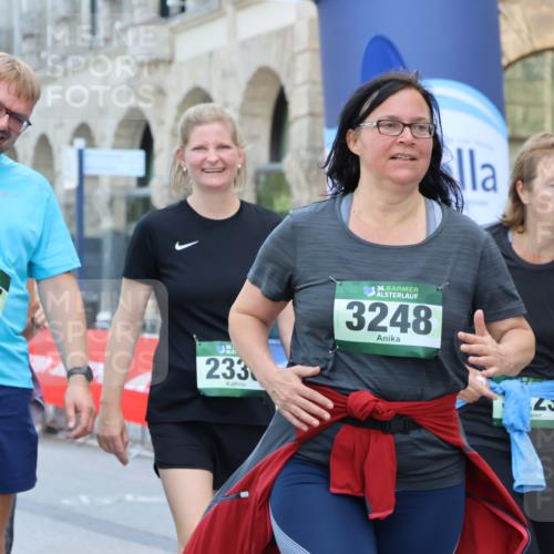 07.09.2025 - BARMER Alsterlauf Strokosch-Dieckow http://msf.ph/oto/8732210 07.09.2025 10:22:41 Ziel 2243, 2246, 5191, 5586, 5727 meine-sportfotos.de