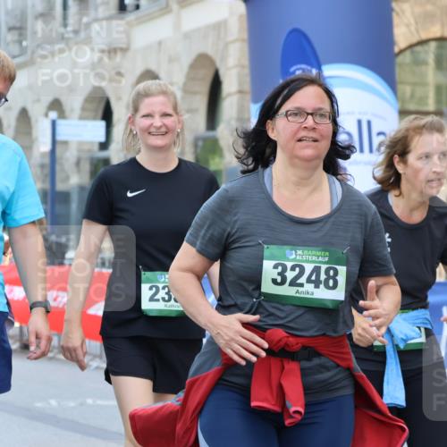 07.09.2025 - BARMER Alsterlauf Strokosch-Dieckow http://msf.ph/oto/8732216 07.09.2025 10:22:41 Ziel 2243, 2246, 5191, 5586, 5727 meine-sportfotos.de