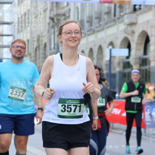 07.09.2025 - BARMER Alsterlauf Strokosch-Dieckow http://msf.ph/oto/8732246 07.09.2025 10:22:38 Ziel 2243, 2246, 2499, 5586 meine-sportfotos.de