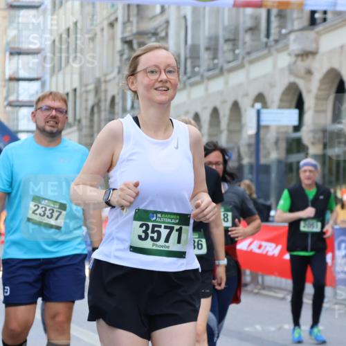 07.09.2025 - BARMER Alsterlauf Strokosch-Dieckow http://msf.ph/oto/8732250 07.09.2025 10:22:38 Ziel 2243, 2246, 2499, 5586 meine-sportfotos.de