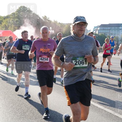 07.09.2025 - BARMER Alsterlauf Yannick Fuchs http://msf.ph/oto/8732275 07.09.2025 09:03:46 Laufen 3832, 5559, 5639, 4258, 36, 2061, 3252, 2829, 650 meine-sportfotos.de