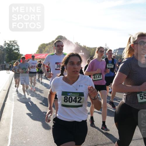 07.09.2025 - BARMER Alsterlauf Yannick Fuchs http://msf.ph/oto/8732305 07.09.2025 09:03:50 Laufen 747, 38, 36, 8042, 6147, 8091, 5559, 360 meine-sportfotos.de