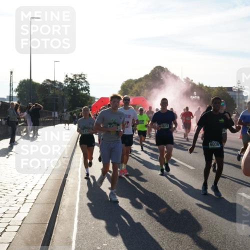 07.09.2025 - BARMER Alsterlauf Yannick Fuchs http://msf.ph/oto/8732310 07.09.2025 09:03:51 Laufen 5352, 4972, 6039 meine-sportfotos.de