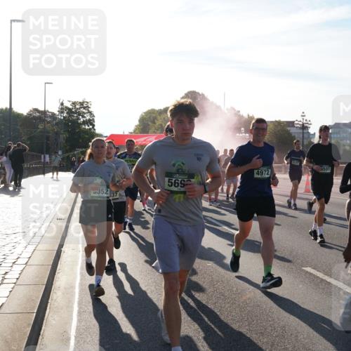 07.09.2025 - BARMER Alsterlauf Yannick Fuchs http://msf.ph/oto/8732322 07.09.2025 09:03:52 Laufen 5352, 37, 569, 4972, 5147, 5501, 6039 meine-sportfotos.de