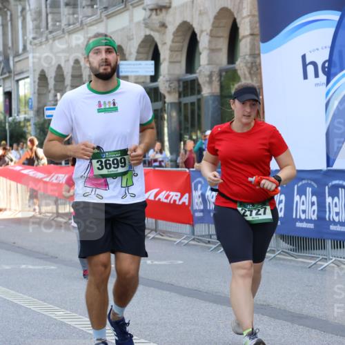 07.09.2025 - BARMER Alsterlauf Strokosch-Dieckow http://msf.ph/oto/8732344 07.09.2025 10:22:29 Ziel 2243, 2246, 2499, 4528, 5586, 5951, 8192 meine-sportfotos.de
