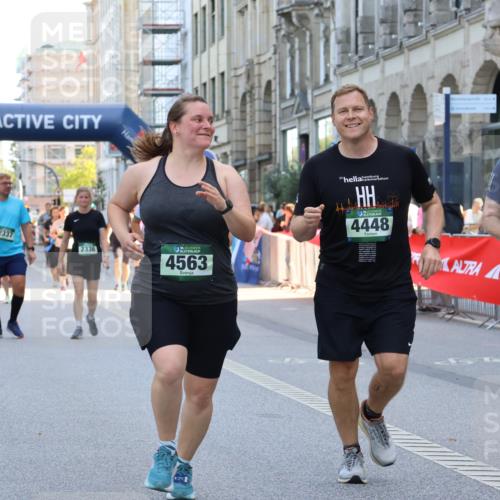 07.09.2025 - BARMER Alsterlauf Strokosch-Dieckow http://msf.ph/oto/8732355 07.09.2025 10:22:22 Ziel 2499, 3026, 3128, 4001, 4528, 4641, 5489, 5914, 5951, 6314, 8192 meine-sportfotos.de
