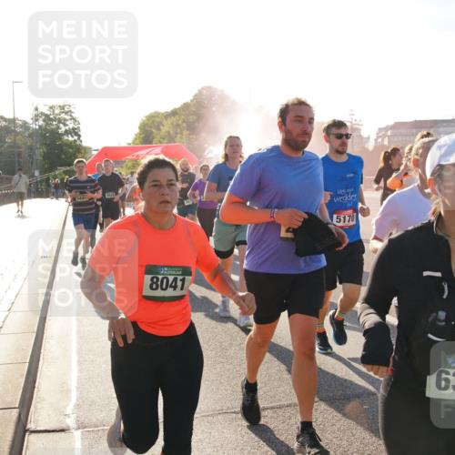 07.09.2025 - BARMER Alsterlauf Yannick Fuchs http://msf.ph/oto/8732359 07.09.2025 09:03:57 Laufen 4828, 36, 8041, 5170, 36, 6344 meine-sportfotos.de