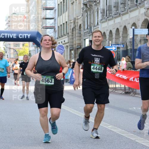 07.09.2025 - BARMER Alsterlauf Strokosch-Dieckow http://msf.ph/oto/8732394 07.09.2025 10:22:22 Ziel 2499, 3026, 3128, 4001, 4528, 4641, 5489, 5914, 5951, 6314, 8192 meine-sportfotos.de