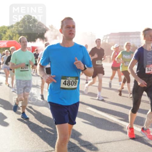 07.09.2025 - BARMER Alsterlauf Yannick Fuchs http://msf.ph/oto/8732403 07.09.2025 09:04:02 Laufen 4265, 4809, 5211 meine-sportfotos.de