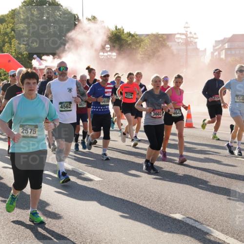 07.09.2025 - BARMER Alsterlauf Yannick Fuchs http://msf.ph/oto/8732434 07.09.2025 09:04:07 Laufen 5699, 4669, 2575, 262334, 5659, 4562, 4831, 3603, 4643, 5548, 3008 meine-sportfotos.de