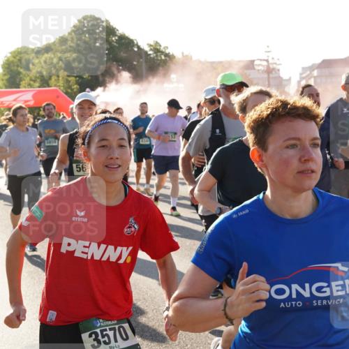 07.09.2025 - BARMER Alsterlauf Yannick Fuchs http://msf.ph/oto/8732469 07.09.2025 09:04:10 Laufen 5859, 56, 4012, 3570 meine-sportfotos.de