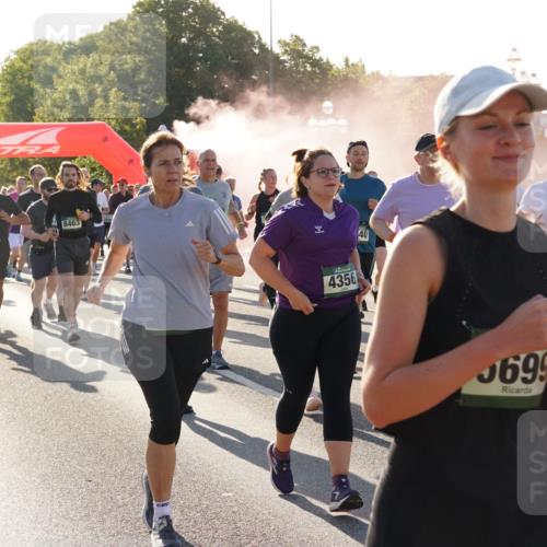 07.09.2025 - BARMER Alsterlauf Yannick Fuchs http://msf.ph/oto/8732476 07.09.2025 09:04:11 Laufen 5405, 4176, 5285, 8463, 4356, 40, 52, 699 meine-sportfotos.de