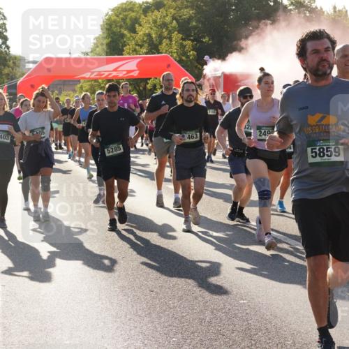 07.09.2025 - BARMER Alsterlauf Yannick Fuchs http://msf.ph/oto/8732488 07.09.2025 09:04:13 Laufen 5403, 405, 5285, 463, 8155, 32, 2495, 2025, 5859, 5672 meine-sportfotos.de