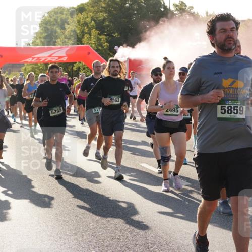 07.09.2025 - BARMER Alsterlauf Yannick Fuchs http://msf.ph/oto/8732490 07.09.2025 09:04:13 Laufen 5403, 5405, 5285, 513, 63, 2495, 353, 36, 5859, 5360, 5672, 825 meine-sportfotos.de