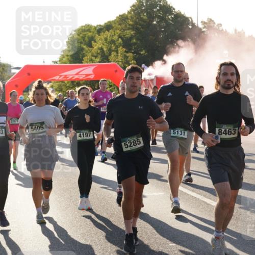 07.09.2025 - BARMER Alsterlauf Yannick Fuchs http://msf.ph/oto/8732506 07.09.2025 09:04:15 Laufen 5403, 2077, 5405, 4197, 330, 5285, 5131, 8463 meine-sportfotos.de