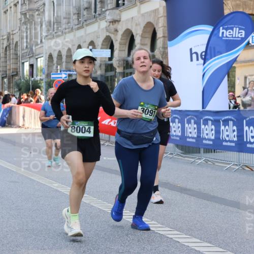 07.09.2025 - BARMER Alsterlauf Strokosch-Dieckow http://msf.ph/oto/8732511 07.09.2025 10:22:15 Ziel 3026, 3070, 3128, 3668, 3964, 4001, 4166, 4528, 4641, 5489, 5914, 5951, 6314, 8192 meine-sportfotos.de