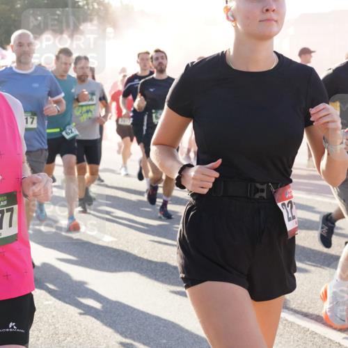 07.09.2025 - BARMER Alsterlauf Yannick Fuchs http://msf.ph/oto/8732542 07.09.2025 09:04:20 Laufen 36, 2077, 62, 22, 6 meine-sportfotos.de
