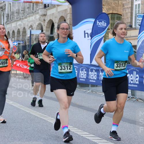 07.09.2025 - BARMER Alsterlauf Strokosch-Dieckow http://msf.ph/oto/8732545 07.09.2025 10:22:06 Ziel 2051, 2972, 2976, 3070, 3128, 3223, 3248, 3668, 3964, 4001, 4166, 4907, 5735, 5914, 6314 meine-sportfotos.de