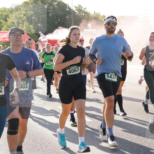 07.09.2025 - BARMER Alsterlauf Yannick Fuchs http://msf.ph/oto/8732558 07.09.2025 09:04:22 Laufen 36, 3322, 003, 5357, 4063, 5437, 6, 2766 meine-sportfotos.de