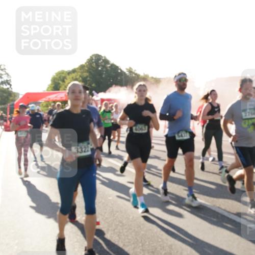 07.09.2025 - BARMER Alsterlauf Yannick Fuchs http://msf.ph/oto/8732561 07.09.2025 09:04:22 Laufen 3322, 2704, 4063 meine-sportfotos.de