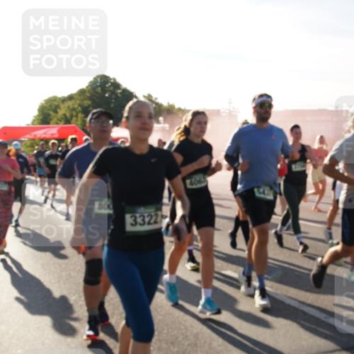 07.09.2025 - BARMER Alsterlauf Yannick Fuchs http://msf.ph/oto/8732566 07.09.2025 09:04:23 Laufen 800, 3322, 406 meine-sportfotos.de