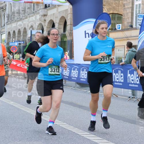 07.09.2025 - BARMER Alsterlauf Strokosch-Dieckow http://msf.ph/oto/8732571 07.09.2025 10:22:06 Ziel 2051, 2972, 2976, 3070, 3128, 3223, 3248, 3668, 3964, 4001, 4166, 4907, 5735, 5914, 6314 meine-sportfotos.de