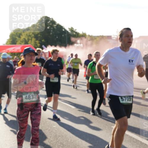 07.09.2025 - BARMER Alsterlauf Yannick Fuchs http://msf.ph/oto/8732574 07.09.2025 09:04:24 Laufen 4837, 5612, 5705 meine-sportfotos.de